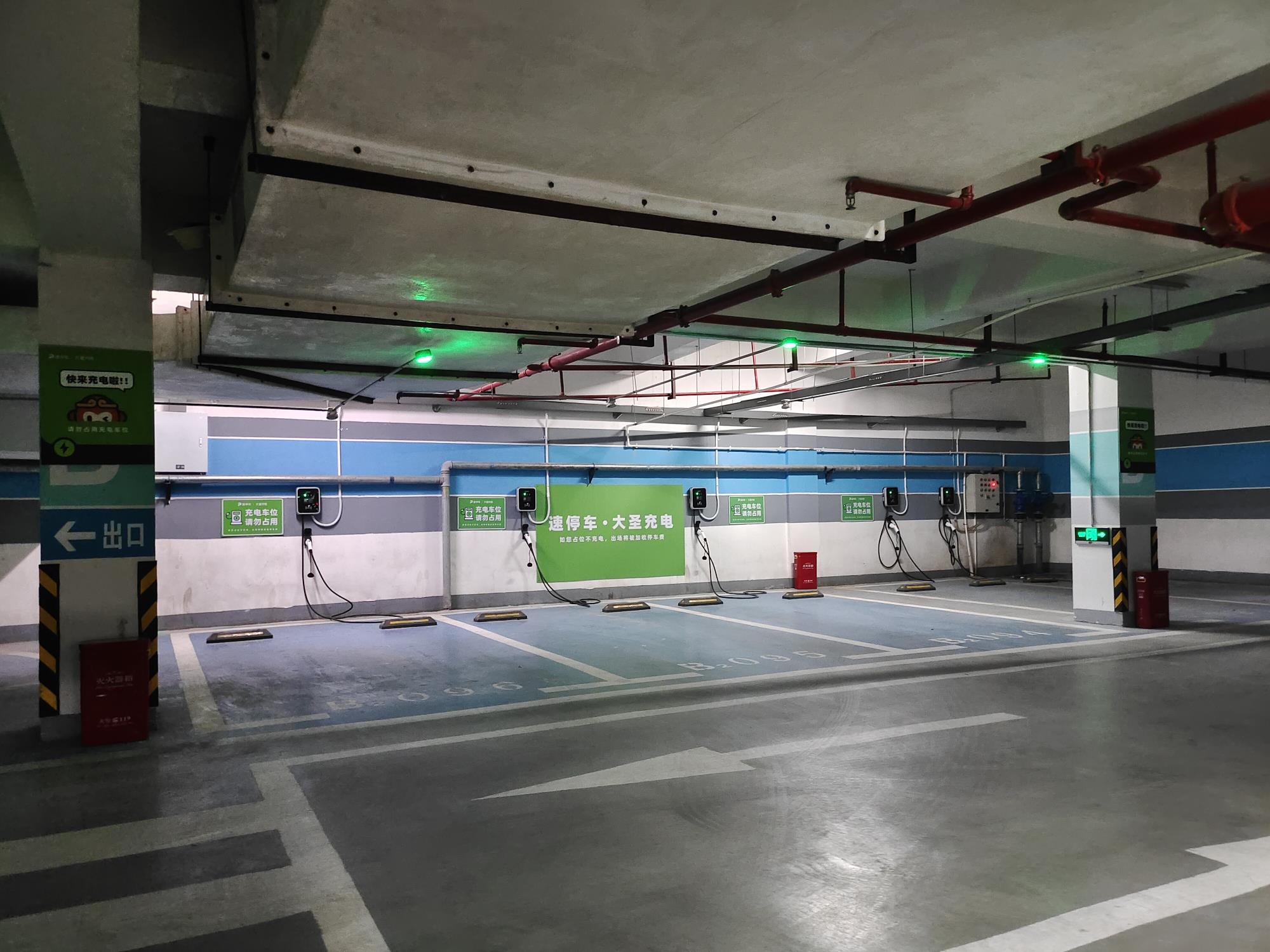 長(zhǎng)沙匯財(cái)中心-06.jpg 長(zhǎng)沙匯財(cái)中心-06.jpg