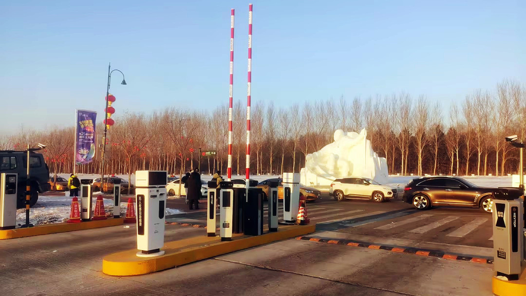 “爾濱”強勢出圈，科拓智慧停車助力多個景區(qū)迎接“八方來客”